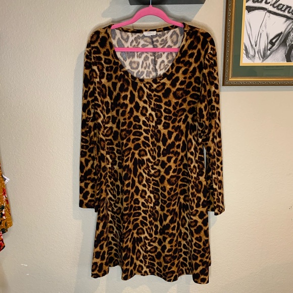 NWOT-Long sleeve tunic dress - Picture 2 of 3